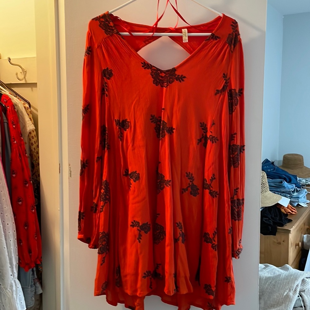 Free people mini dress with open back detail Sz S